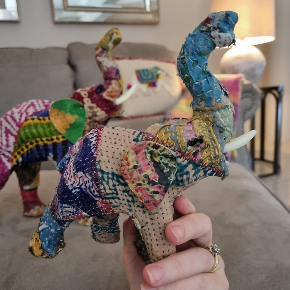 Boho Elephant set of 2 Pattern Fabric Material mother and baby Decor - Picture 9 of 9